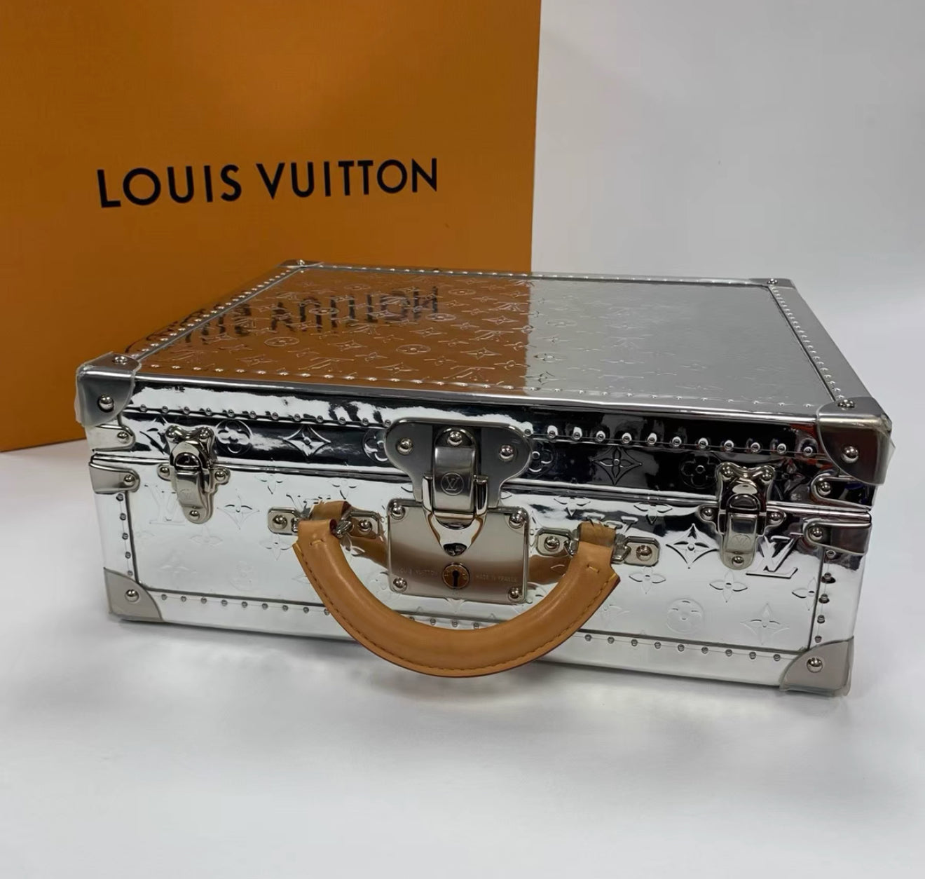 LOUIS VUITTON Silver Mirror Monogram Vinyl  Vachetta Leather Cotteville 40