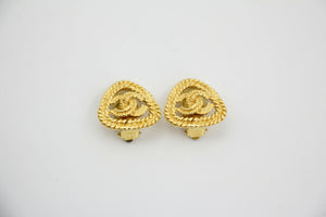 Chanel Vintage 86-92 Gold-plated Triangular Gold CC Clip-on Earrings