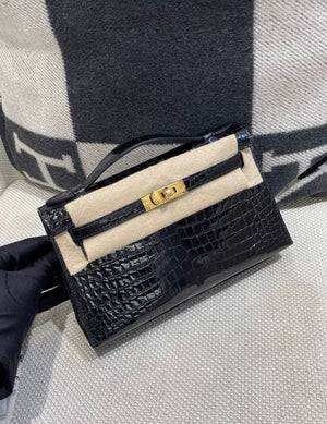Hermes Kelly Pochette Black Shiny Crocodile Gold Hardware