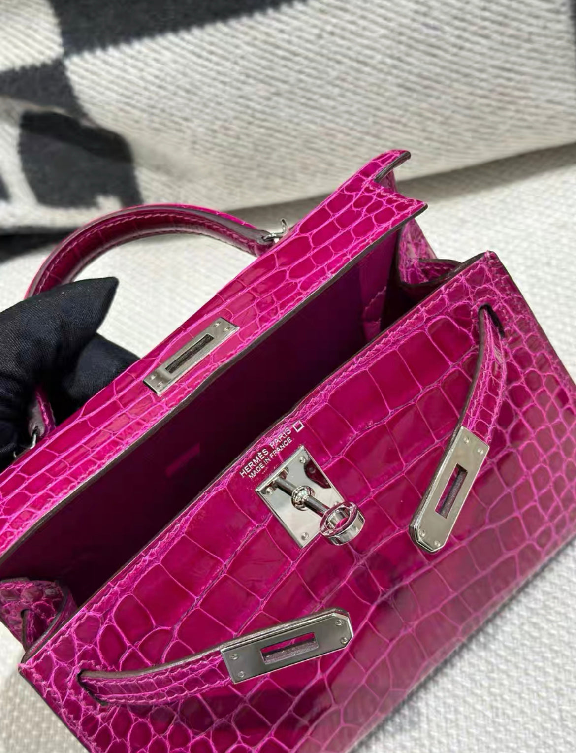 Hermes Mini Kelly 20 Rose Scheherazade Alligator Palladium Hardware