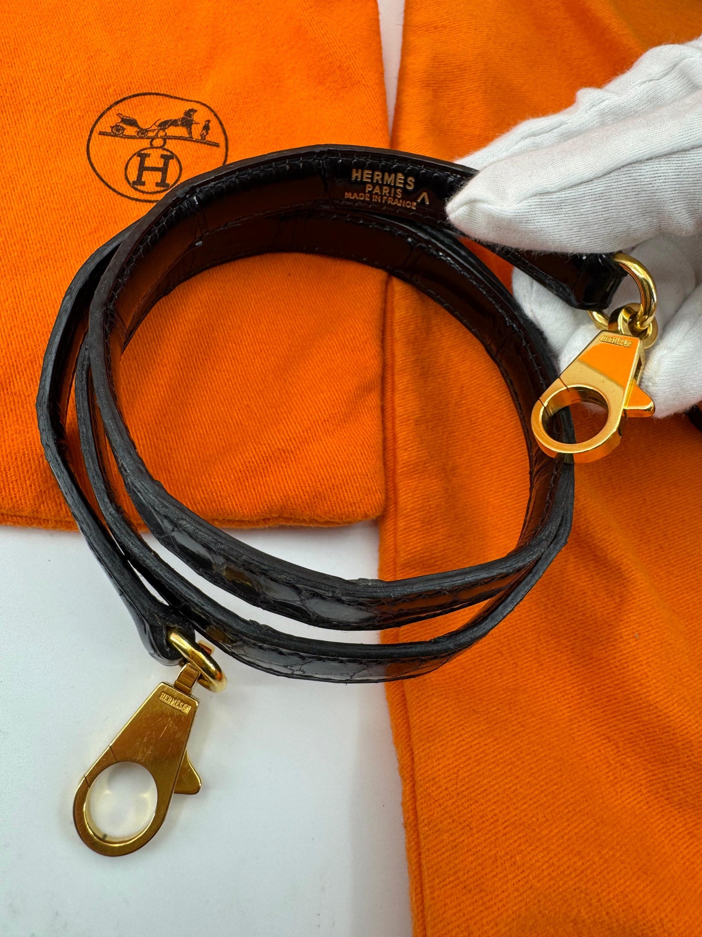 Hermes kelly 28 black shiny crocodile leather Gold hardware