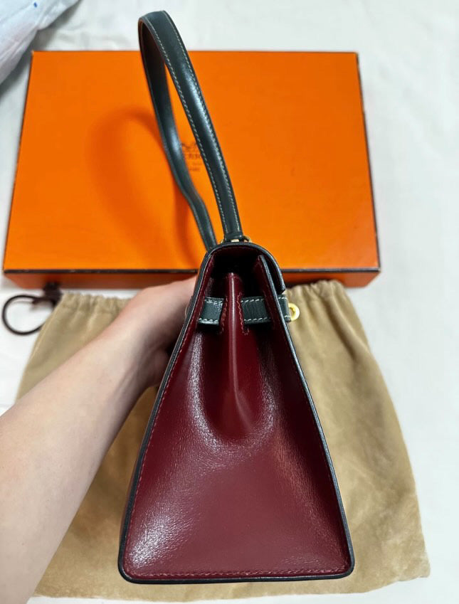 HERMES 80s KELLY 20 two Color’s Burgundy  Black Box Calf leather
