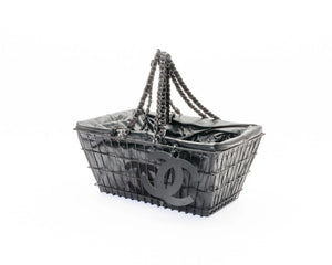 Rare CHANEL 2014-2015 basket bag in black patent metal with inner cover in colored lambskin leather and double intertwined chain handle