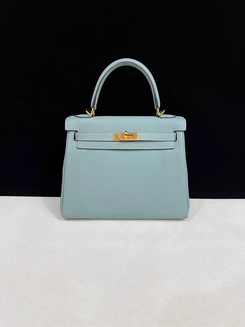 Hermes Kelly 25 sky blue Togo leather with gold hardware
