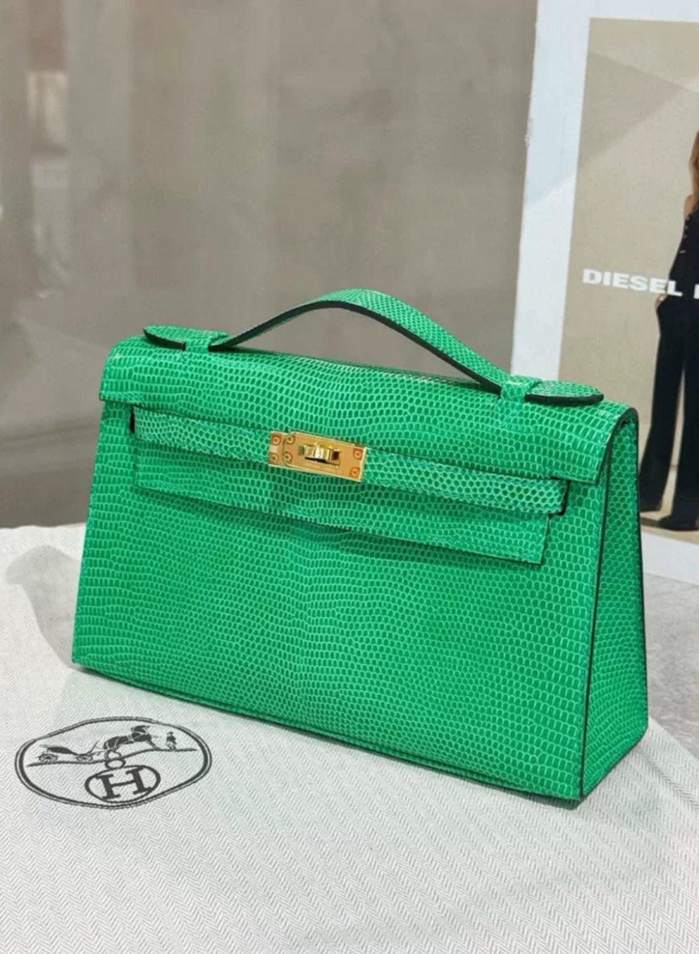 Hermès Kelly Pochette  Vert Jade Lizard Gold Hardware