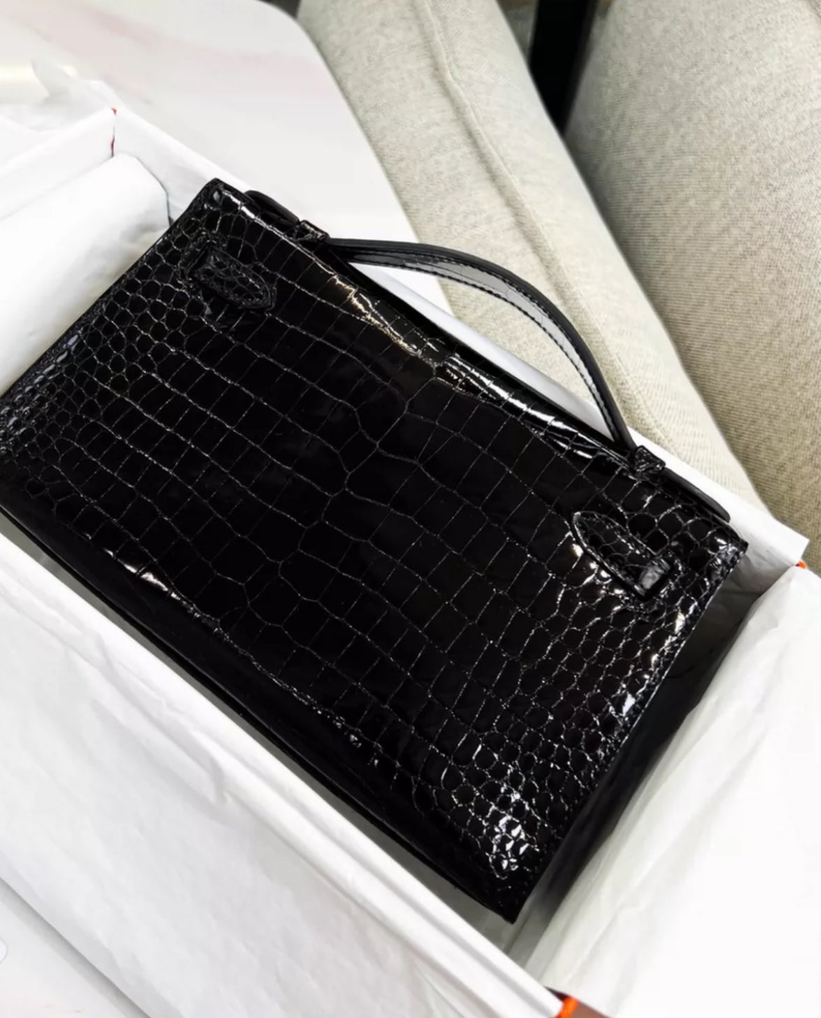 Hermes Kelly Pochette Noir Black Shiny Crocodile Gold Hardware