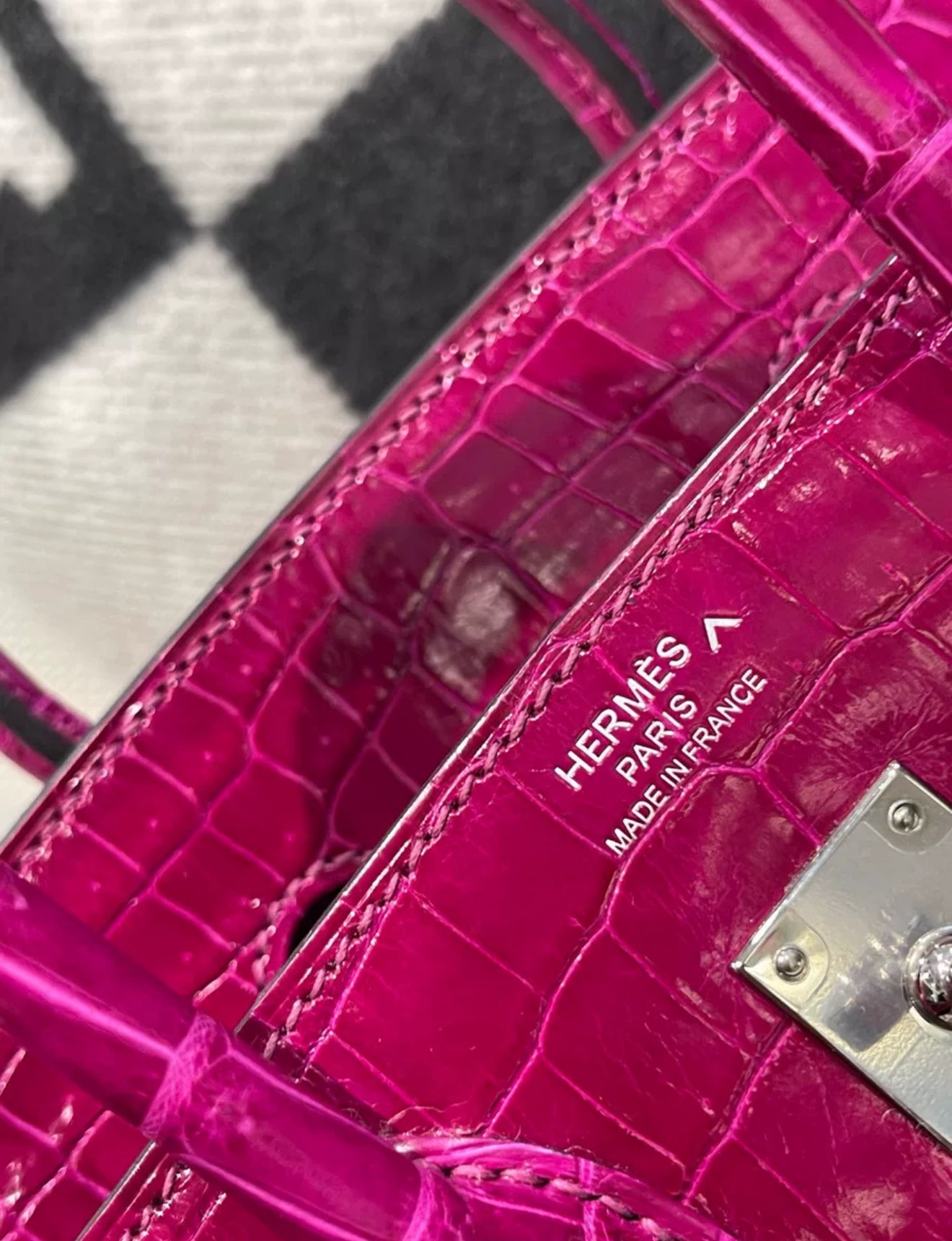 Hermes Birkin 25 Rose purple shiny　crocodile Leather palladium hardware