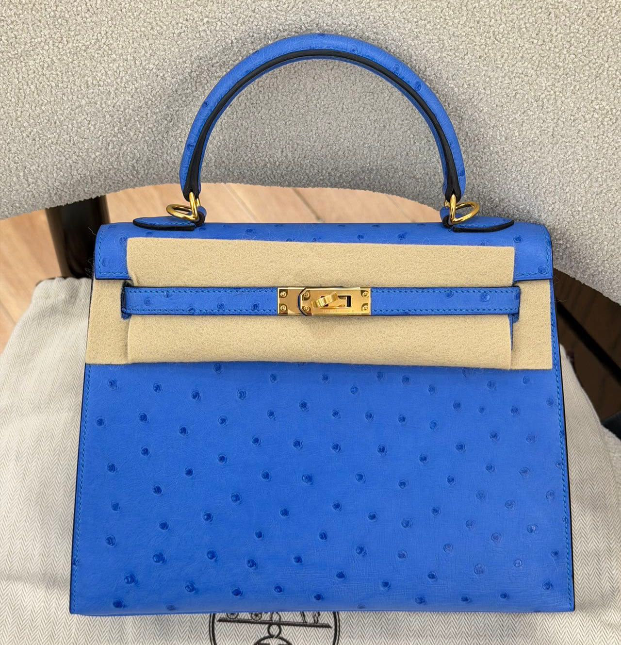 Hermes Kelly 25 Bleuet Ostrich Gold hardware