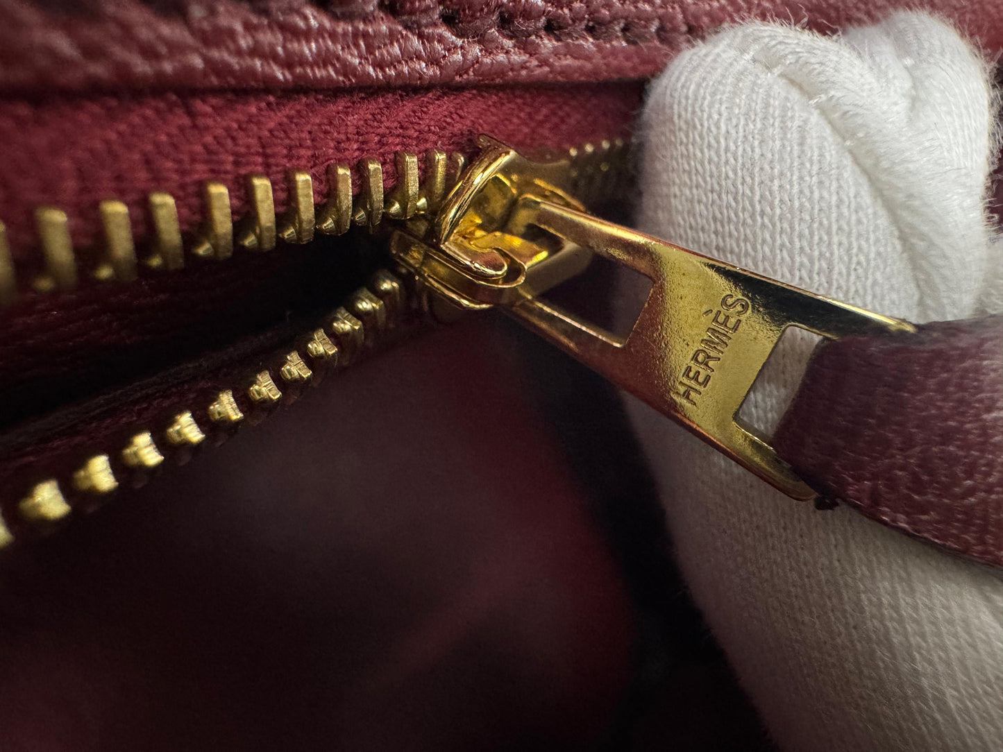 Hermes Birkin 25 Rouge Bordeaux Burgundy shiny crocodile leather gold hardware