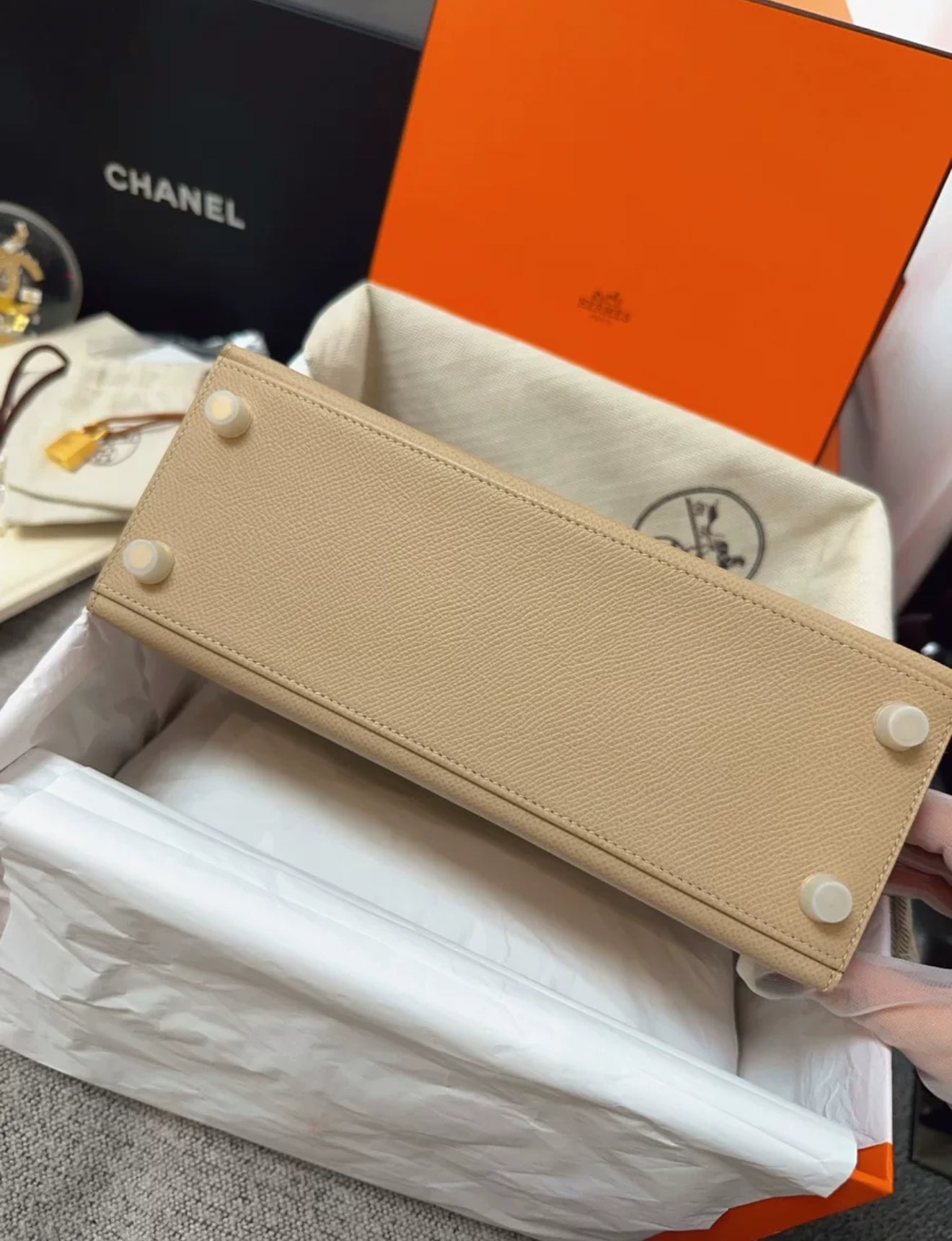 Hermès Special Order (HSS) Kelly Sellier 25 Trench and Gold Epsom Brushed Gold Hardware