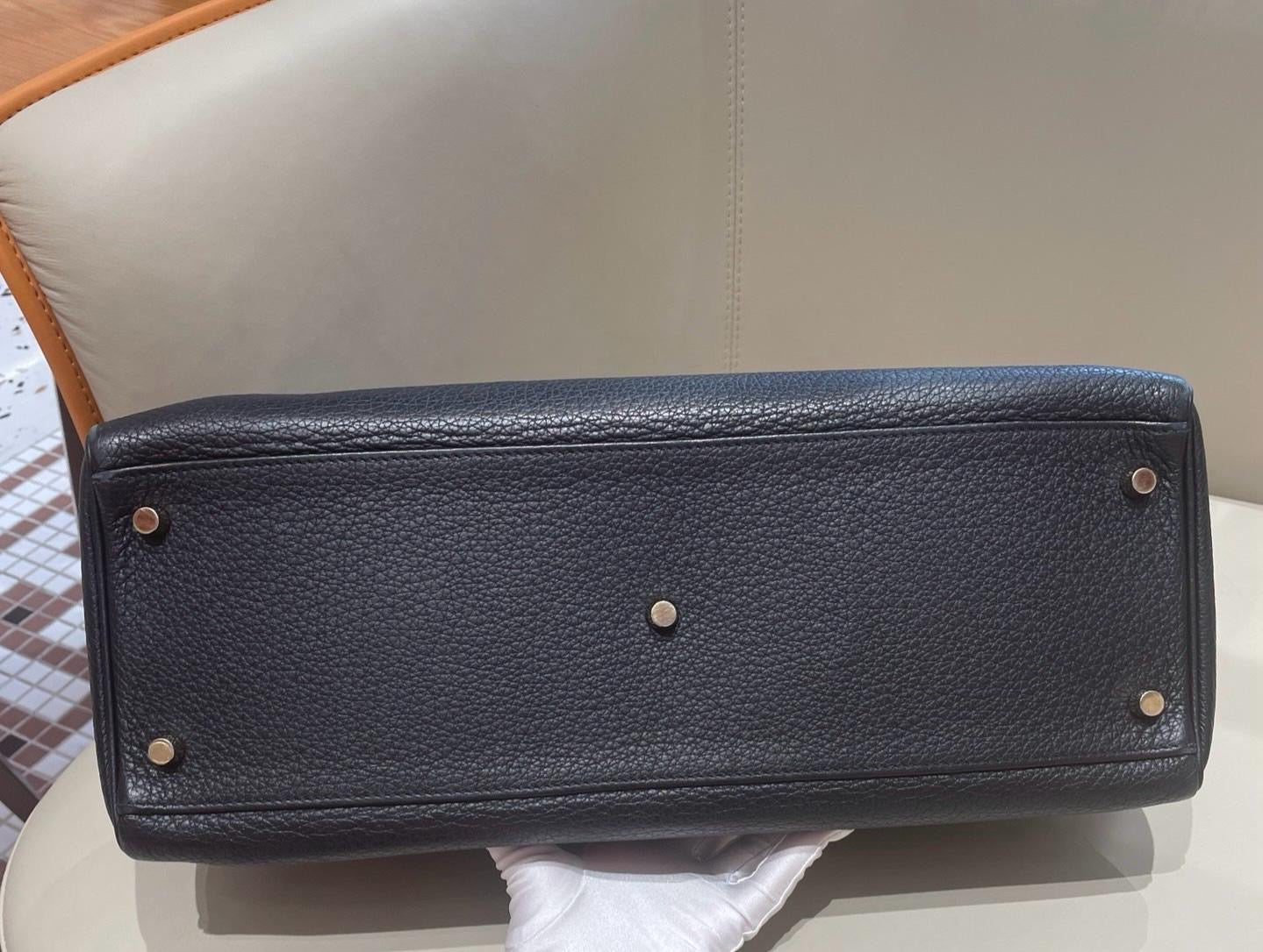 Hermes Kelly Shoulder Black Togo Leather Gold Hardware