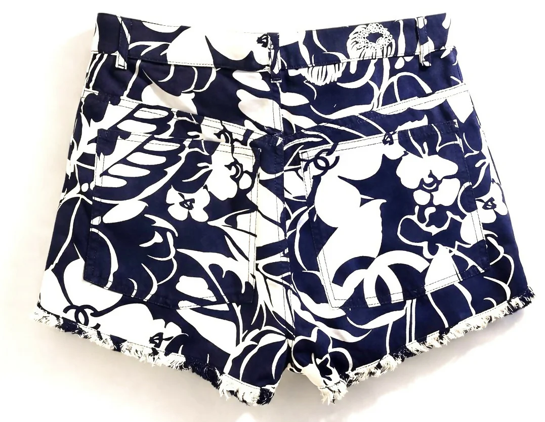 Chanel 2021 Coco Beach Dark Navy Blue White Mini Cotton Shorts FR 38
