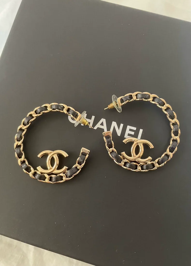 CHANEL 22P Black Leather Chain Earrings