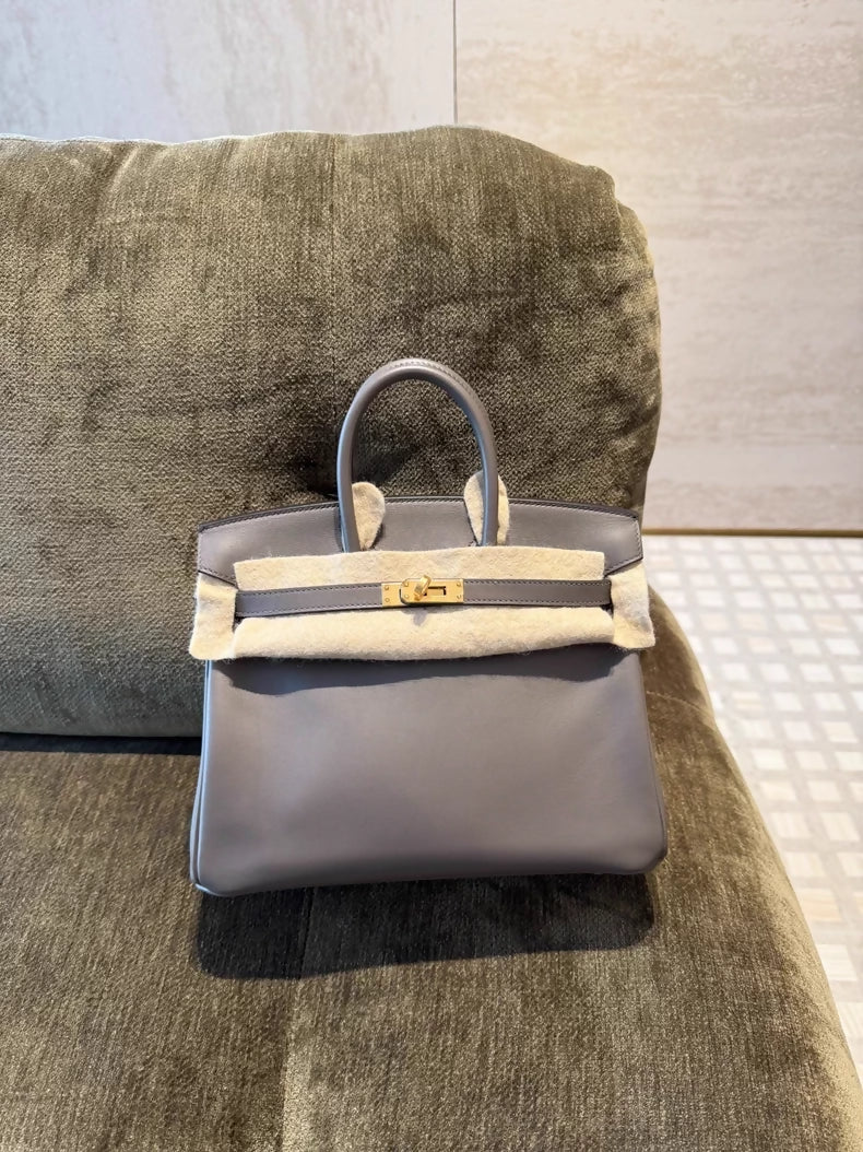 Hermes Birkin 25 8F Gris Etain Swift leather gold hardware