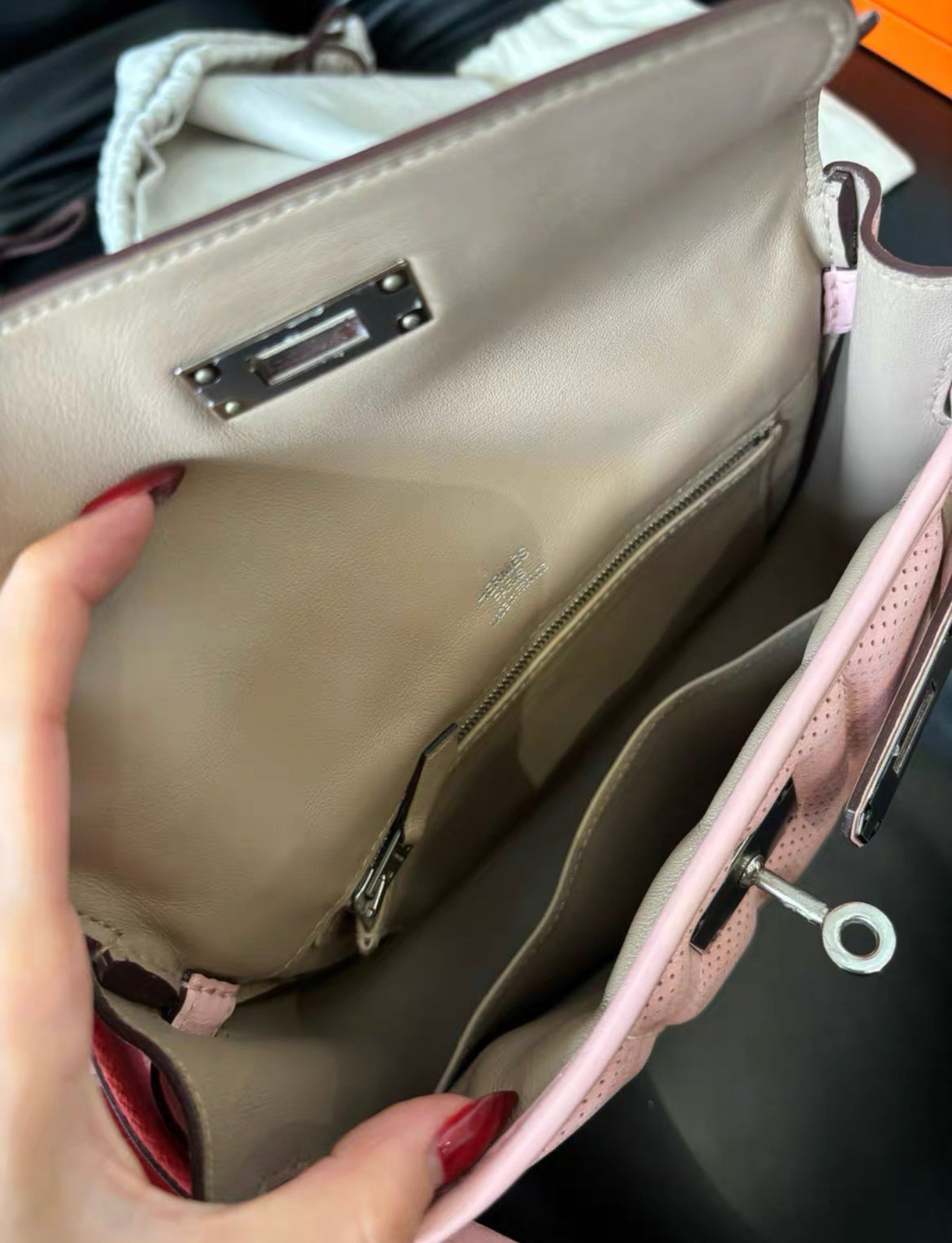 HERMES Swift Leather Mini Berline Shoulder Bag Cherry Blossom Pink