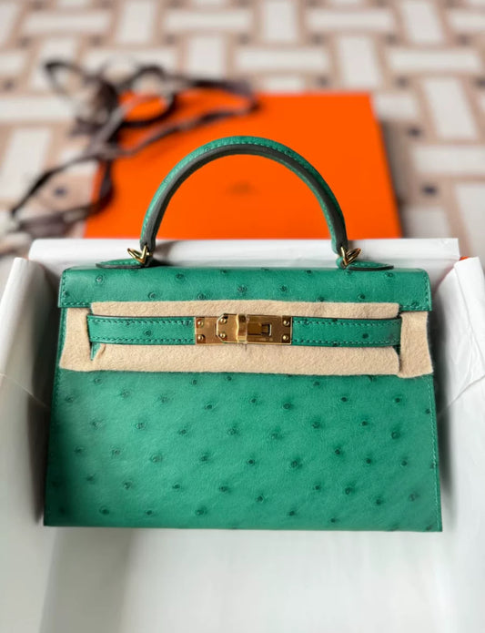Hermès Kelly Sellier 20 Vert Verone Ostrich Gold Hardware