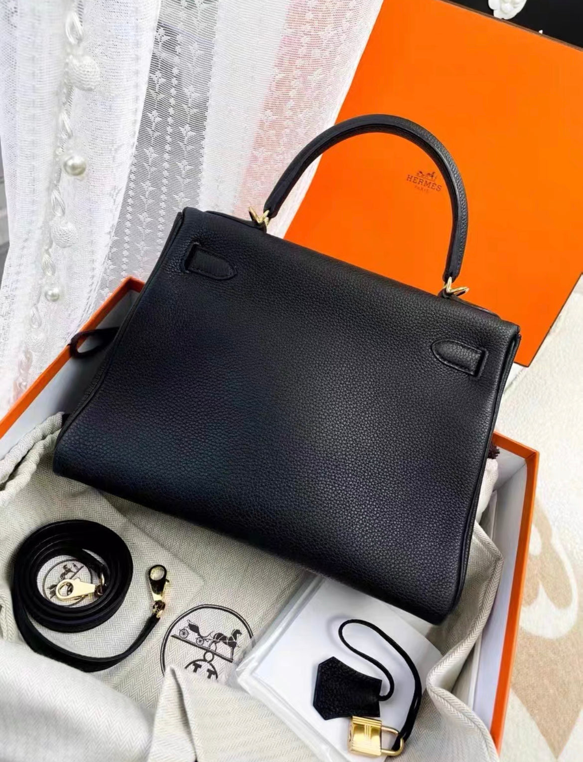 Hermes Kelly 28 Black Togo Leather Gold Hardware