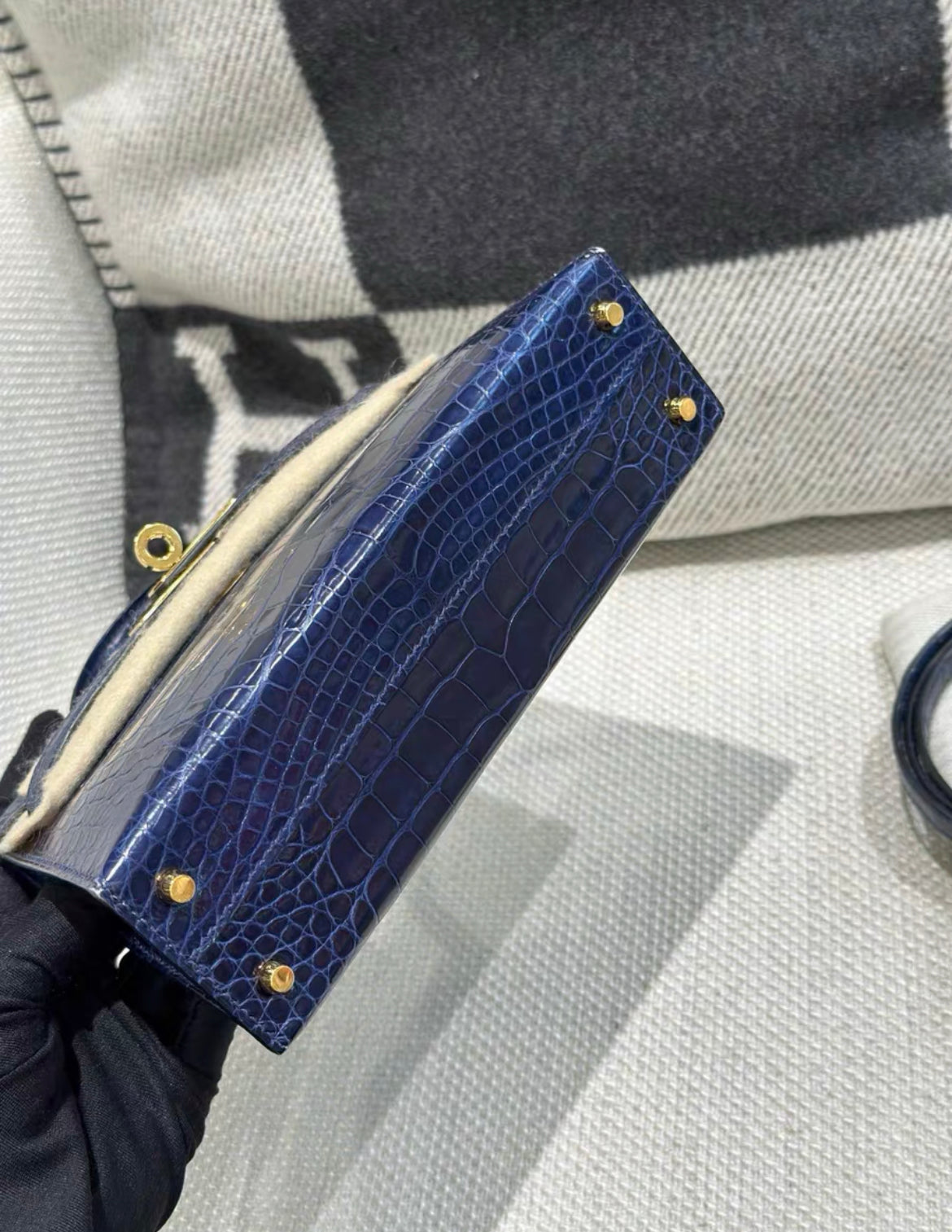 HERMES KELLY 20 MINI SELLIER BLEU SAPHIR SHINY ALLIGATOR GOLD HARDWARE