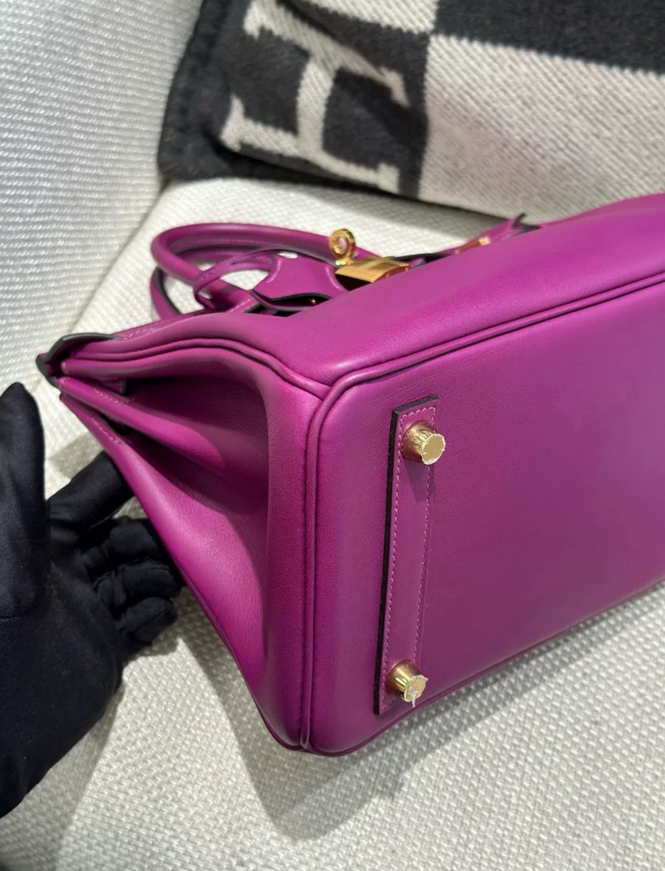 Hermes Birkin 25 Anemone Purple Swift Leather Gold Hardware Handbag