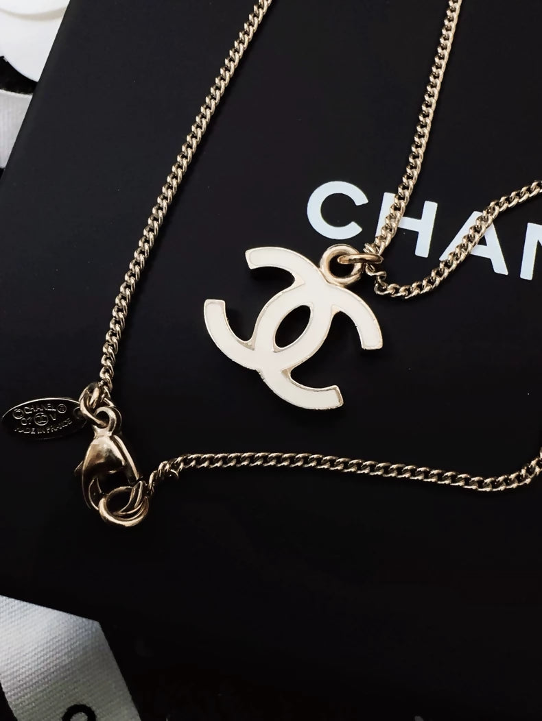 Vintage Chanel double C white enamel necklace