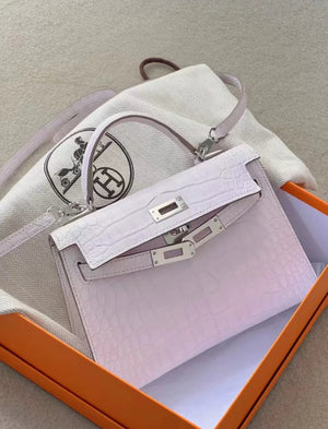 Hermès Kelly 20 Sellier Mini Mauve Pale Matte Alligator Palladium Hardware