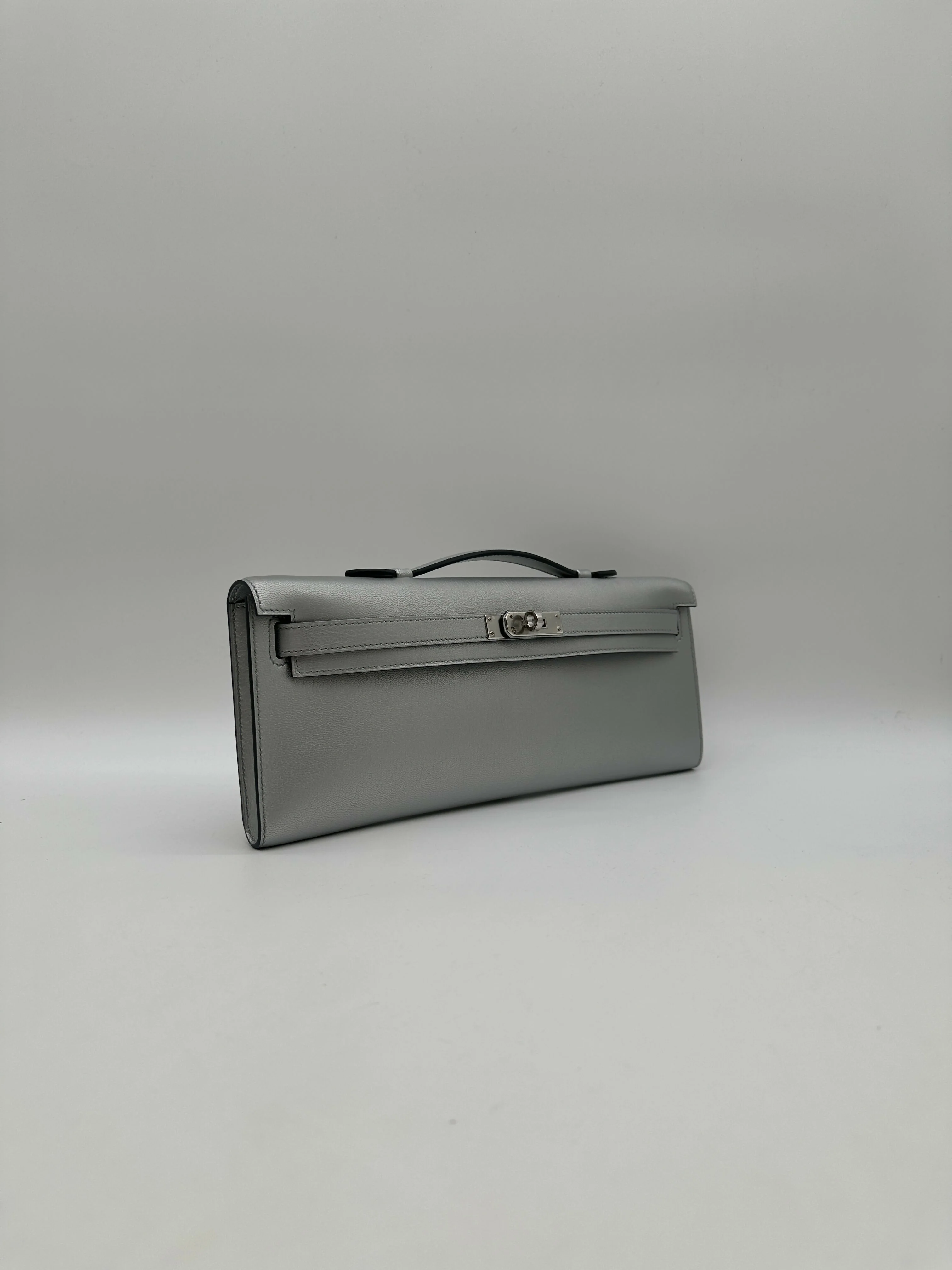 Hermès Kelly Cut Argent Chèvre PHW G 2026
