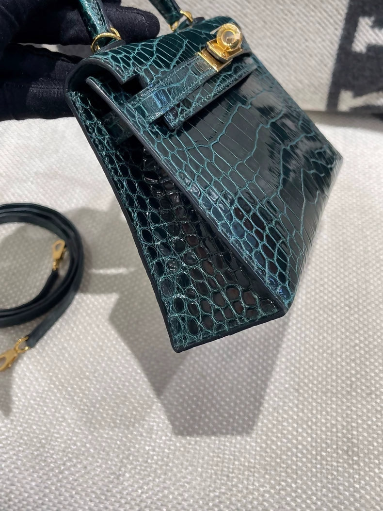 Hermes Mini kelly 20 V0 Vert Rousseau shiny Alligator leather gold hardware
