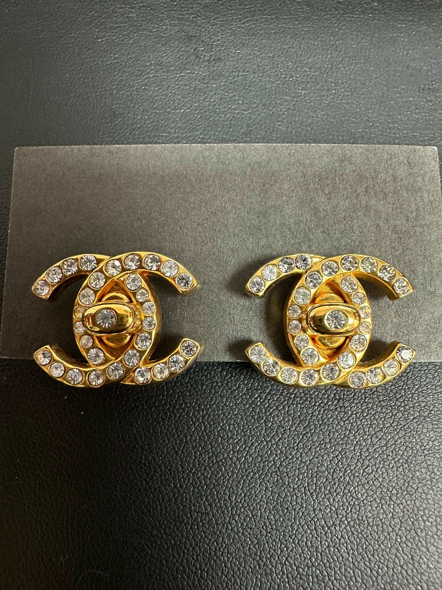 Chanel Vintage 96A Rhinestone  Gold-plated Backpack Buckle CC Clip-on Earrings