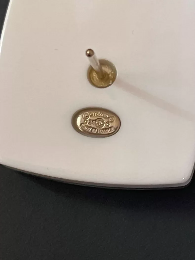 Chanel 24p Colorful square enamel earrings