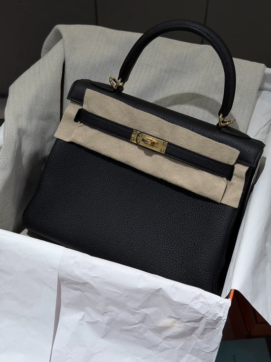 Hermes Kelly 25 Black Togo leather gold hardware