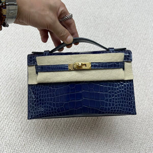 Hermès Kelly pochette M3 Blue shiny Alligator leather gold hardware