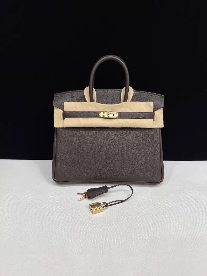 Hermes Birkin 25 maroon togo leather light gold hardware