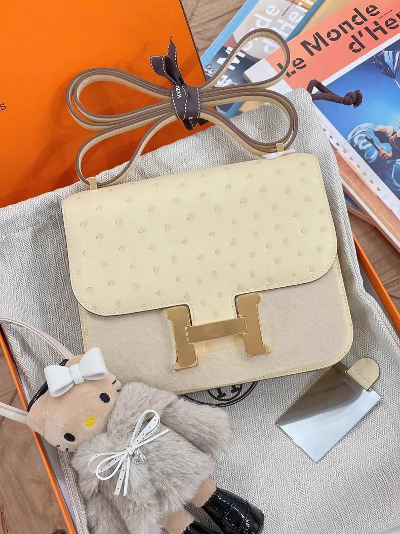 Hermès Constance 19 vanilla Y1 ostrich leather gold hardware