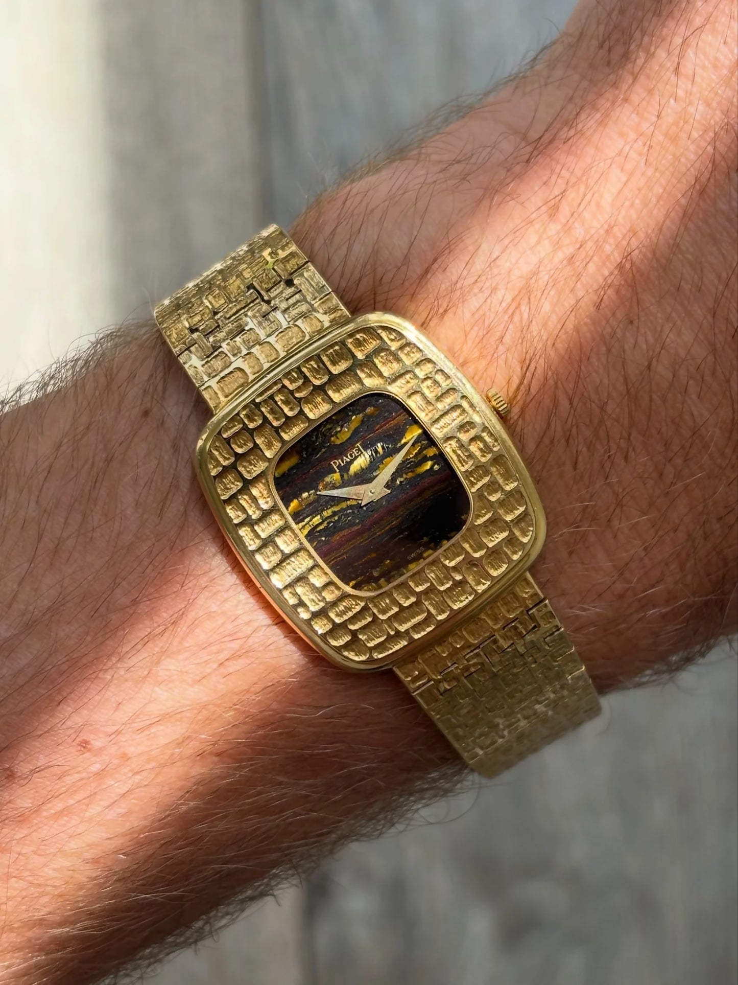 Piaget Pebble