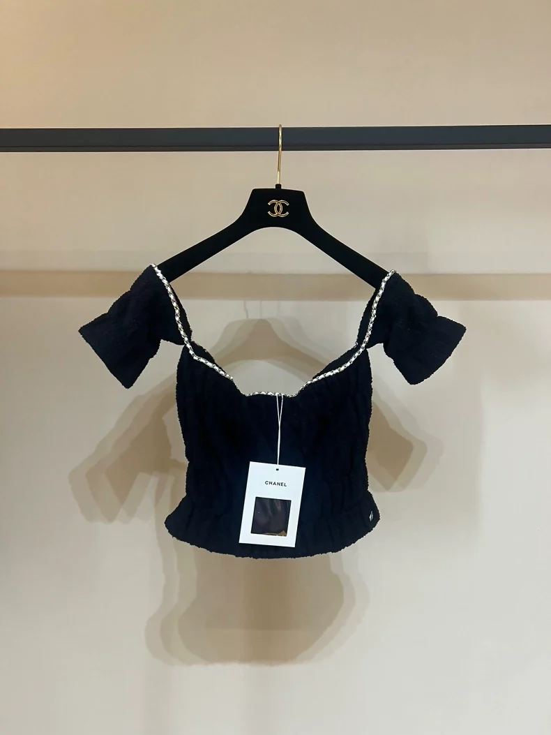 Chanel 2021 black off-the-shoulder top