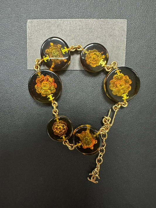 Chanel Vintage 98A Acrylic Dark Brown Turtle  Camellia Tortoise Shell Bracelet
