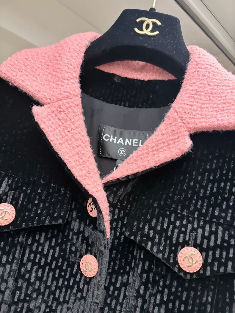 Chanel 22B Velvet black pink dress