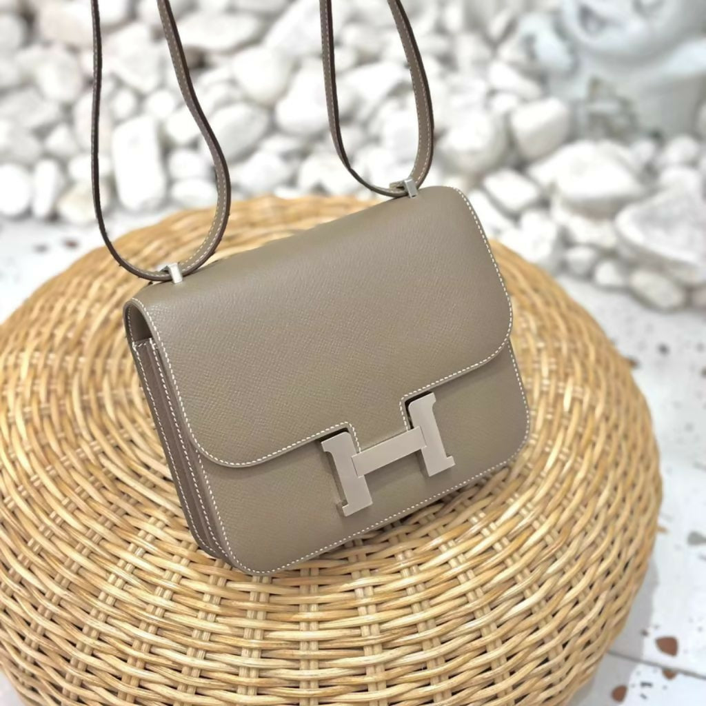 Hermes  nag (3)