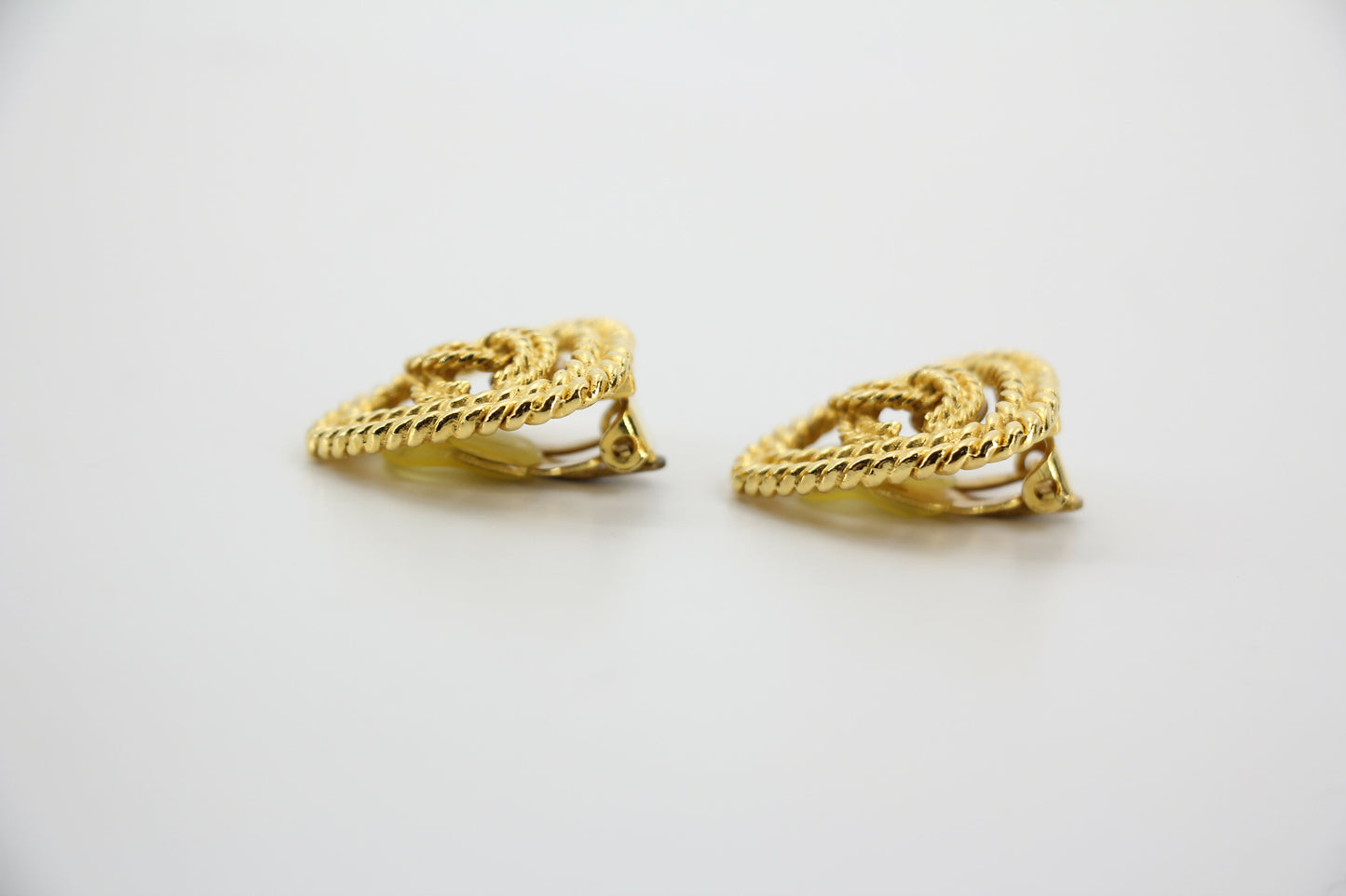 Chanel Vintage 86-92 Gold-plated Triangular Gold CC Clip-on Earrings