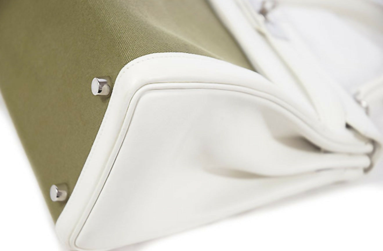 Hermes Kelly 28 white leather with green fabrics Phw