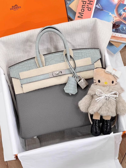 Hermès Birkin 25 Touch Gris Meyer Togo leather  Gris Misty Matte Alligator Leather Palladium hardware