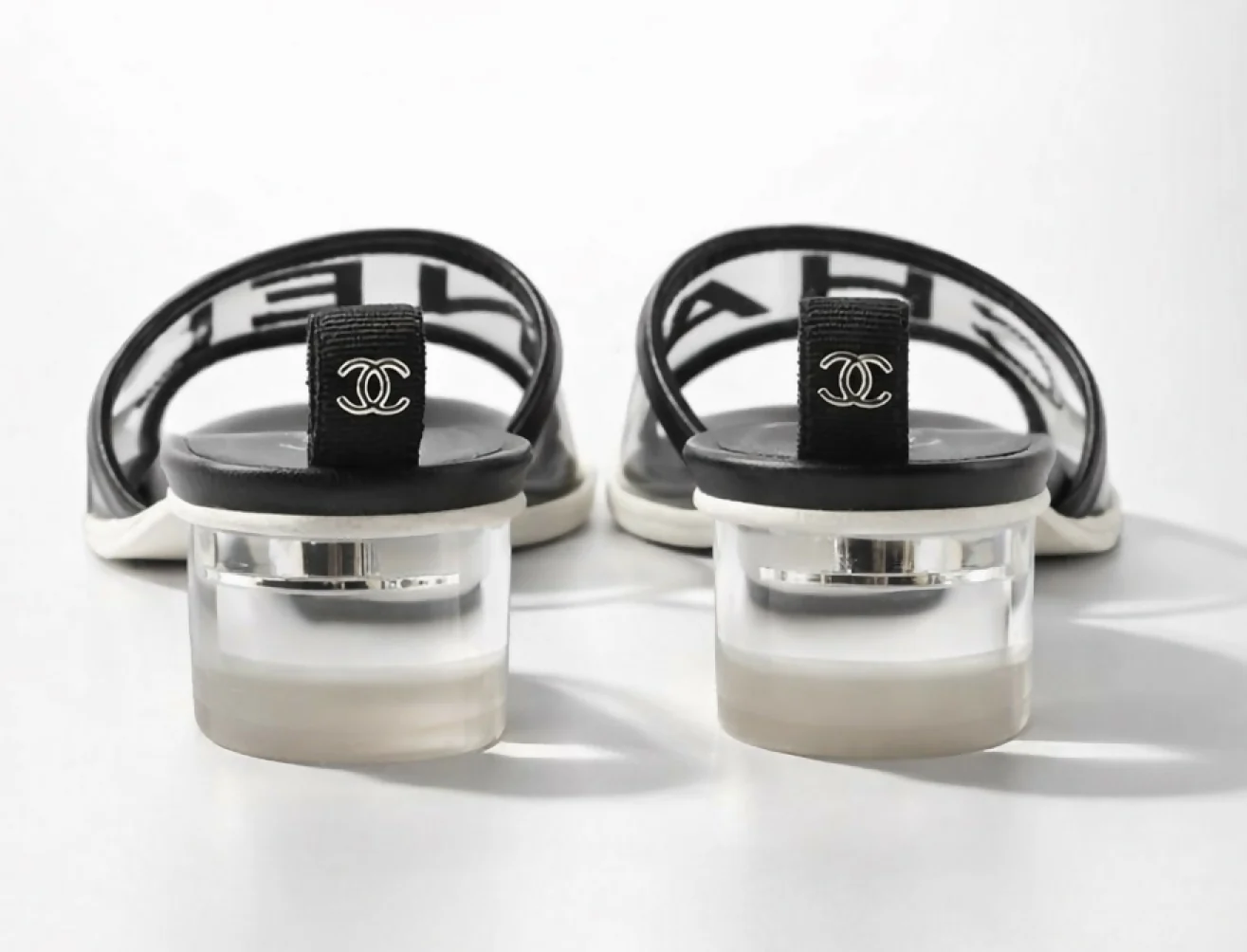 Chanel 19S Sand by the Sea Runway PVC Black Leather Heel Mule Slides EU 37.5C