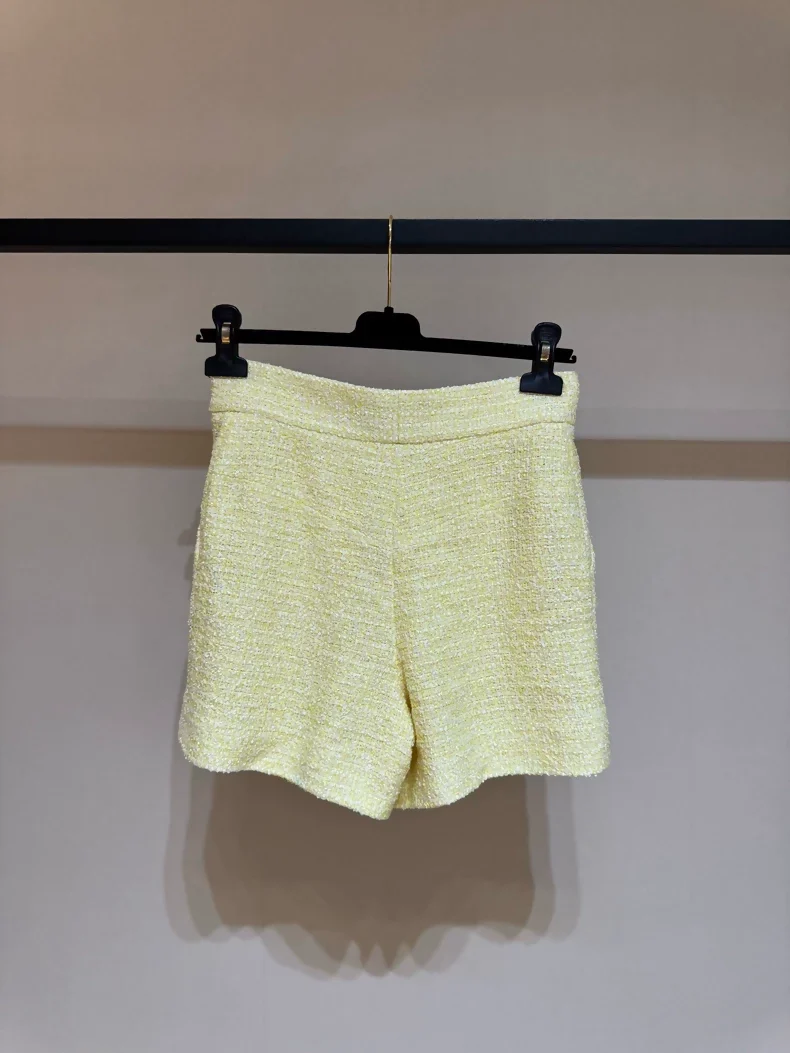 Chanel 19S yellow sequined tweed shorts