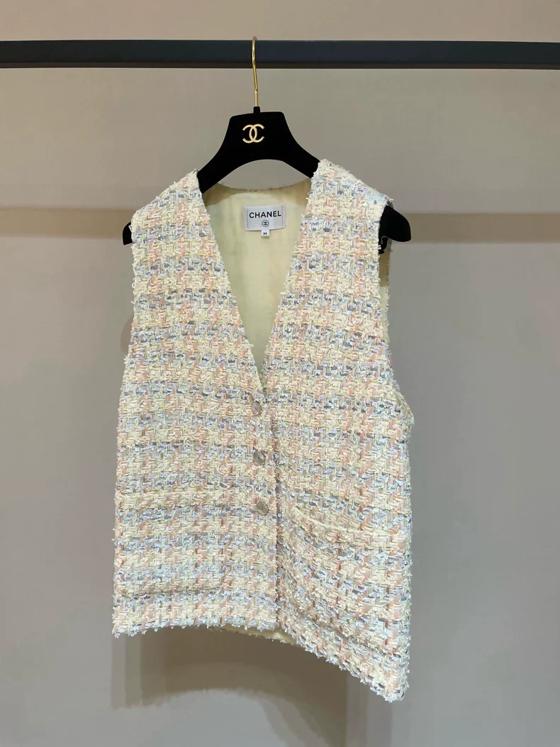 Chanel 25p pastel yellow tweed plaid vest