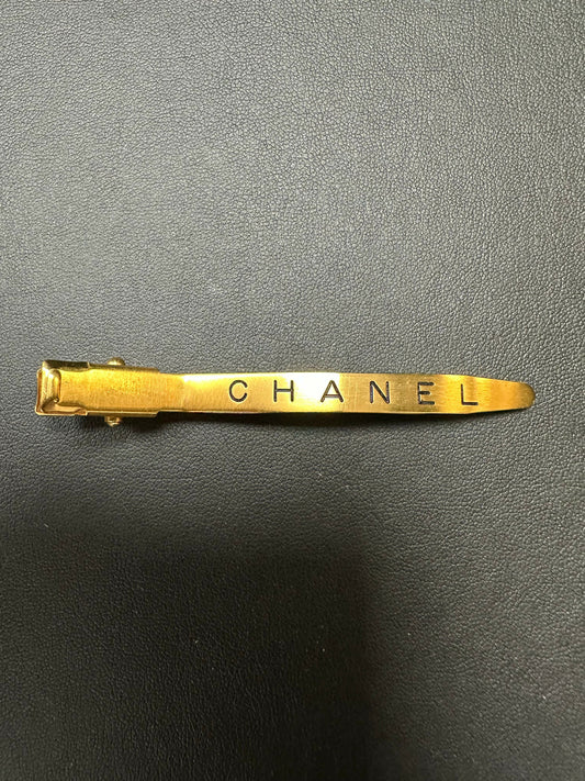 Chanel Vintage 96A Metal English Letter CHANEL Hair Clip