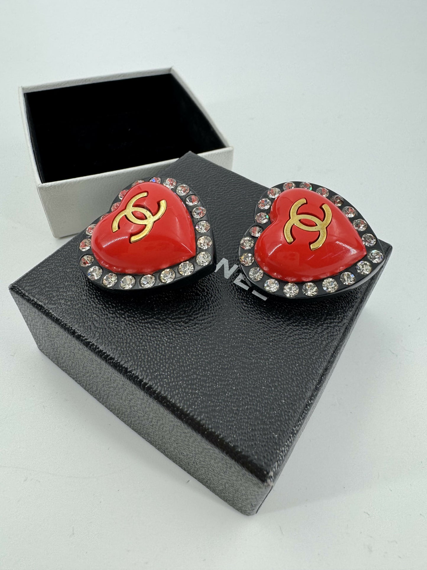 Chanel Vintage 95P Rhinestone  Gold Plated Heart-shaped Black and Red Clip-on Earrings