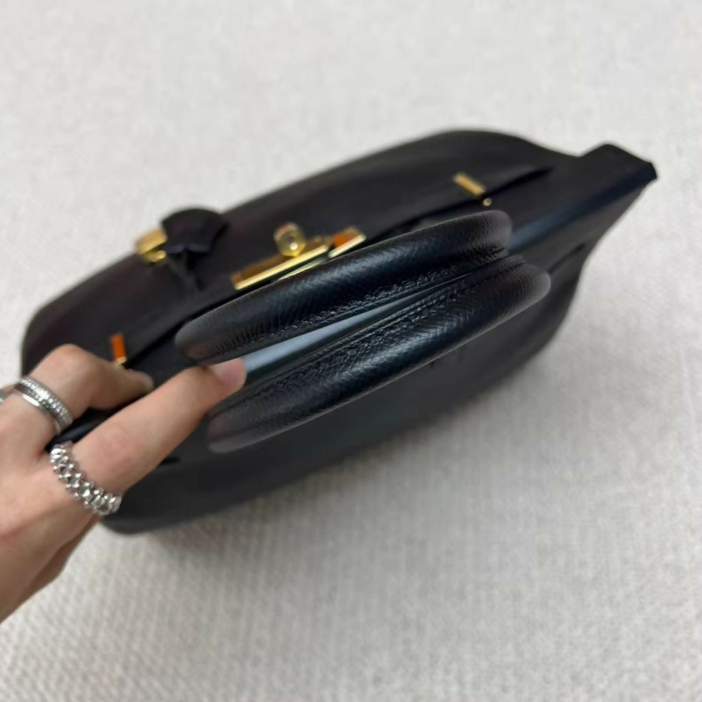 Hermès Birkin 30 – Platinum Black  Gold Epsom Leather (2)