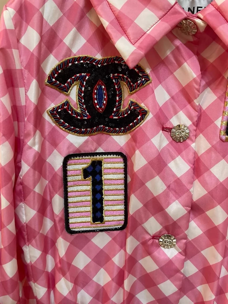 Chanes 23C pink plaid trench coat