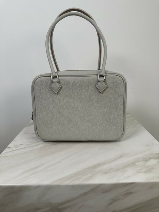 Hermès Mini Plume Chèvre Gris Perle PHW K 2026