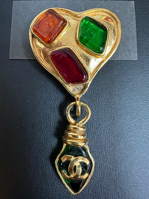 Chanel Vintage 95 Gripoix  Gold Plated Heart CC Pendant Brooch